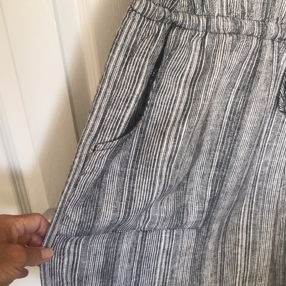 Linen/Rayon Drawstring Romper - Picture 2 of 6